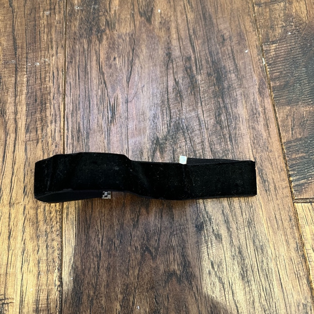 Black Velvet Chocker